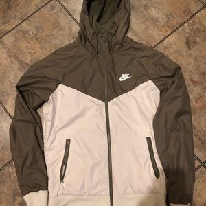 Nike windbreaker windrunner
